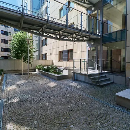 Krawiecka By Renters شقة *