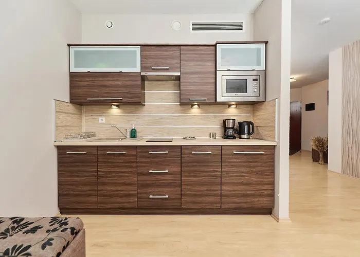 Krawiecka By Renters Appartamento